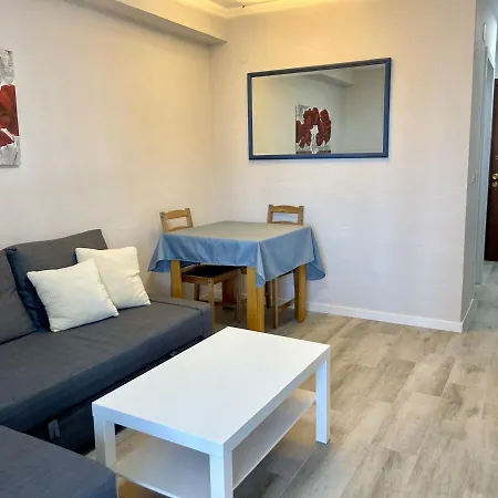 Fully Refurbished Gemelos 4 *