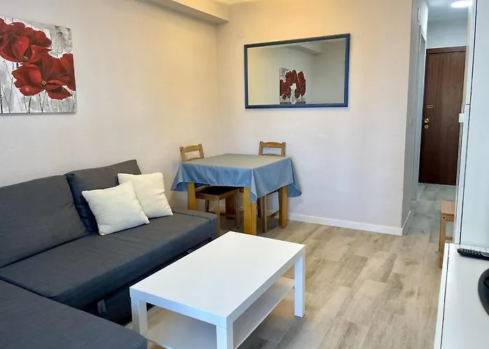 Fully Refurbished Gemelos 4 *